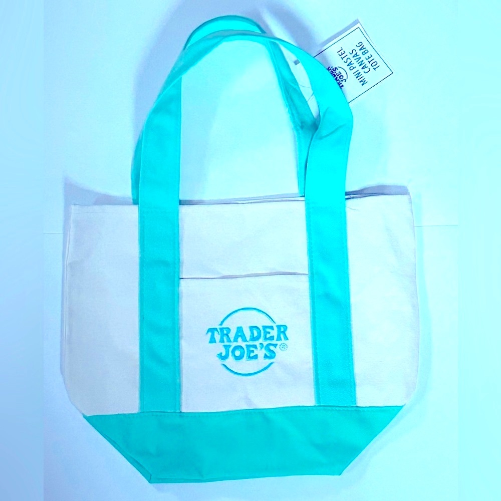 NEW! Trader Joe’s Limited Edition Mini Pastel Green Canvas Spring Tote Bag (NWT)